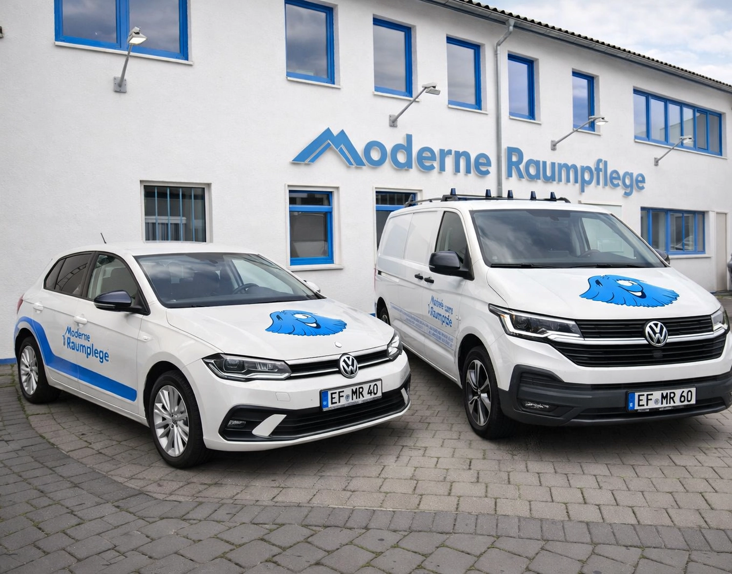 Moderne Raumpflege GmbH Boge - Gebäudereinigung - Firmenwagen